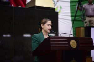 Dioutada Gaby Vázquez