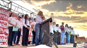 Rocío Lorena Medina, candidata de Morena Rodeo.