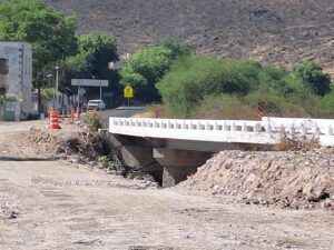 Reconstruyen el puente de Molino de Cilindros