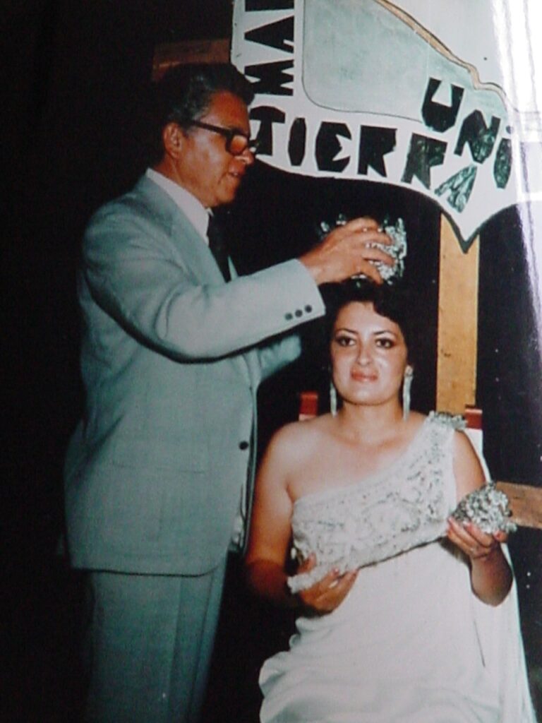 GRACIELA I, SOBERANA DE LA XXVII FERIA DE LA MANZANA, EN EL AÑO DE 1976.