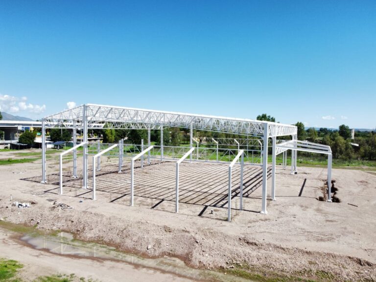 Culminó primera etapa del nuevo gimnasio auditorio de la ENRJG Aguilera.