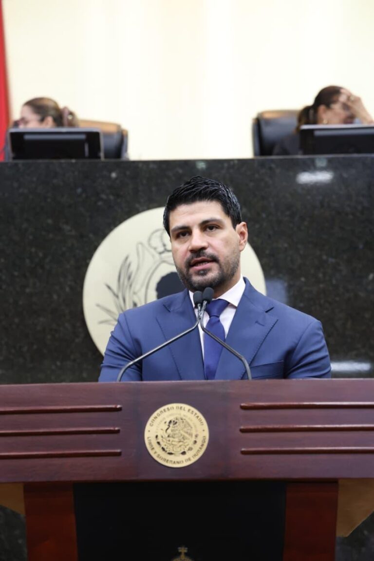 Impulsa Martín Vivanco licencias de paternidad hasta 45 días