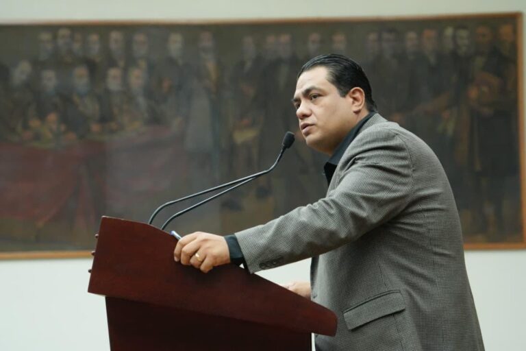 Destaca Alejandro Mata incremento  histórico al salario mínimo