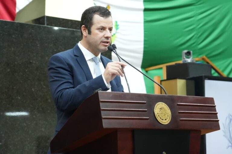 Llama César Rivas a reforzar vigilancia  ante riesgo de gusano barrenador